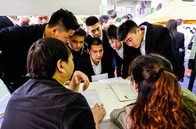 У�@��(zhu��n)��(ch��ng)��Ƹ��(hu��)